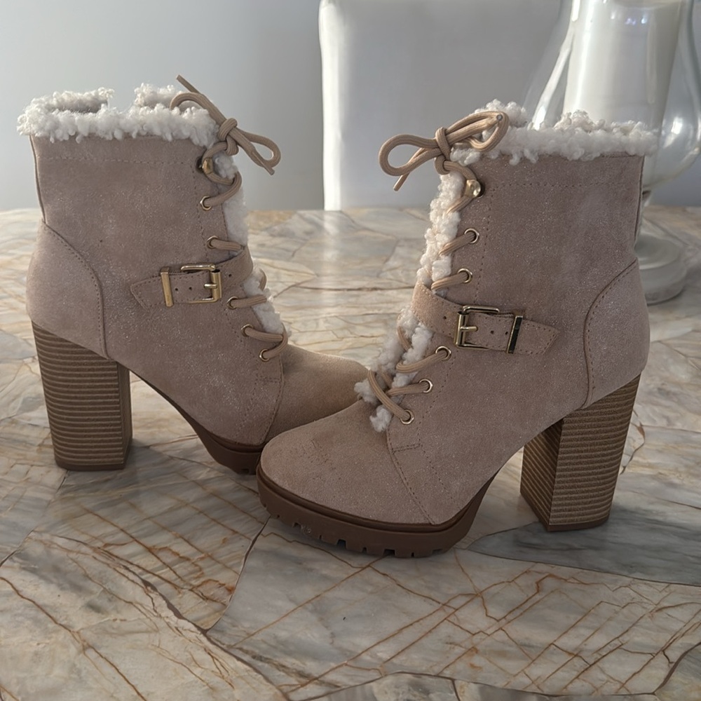 Express Booties - Picture 7 of 7